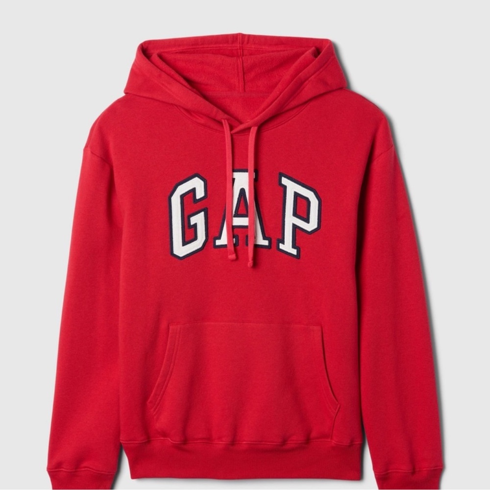 NWT Gap Logo Sweatshirt COLOR ROBBIE RED
